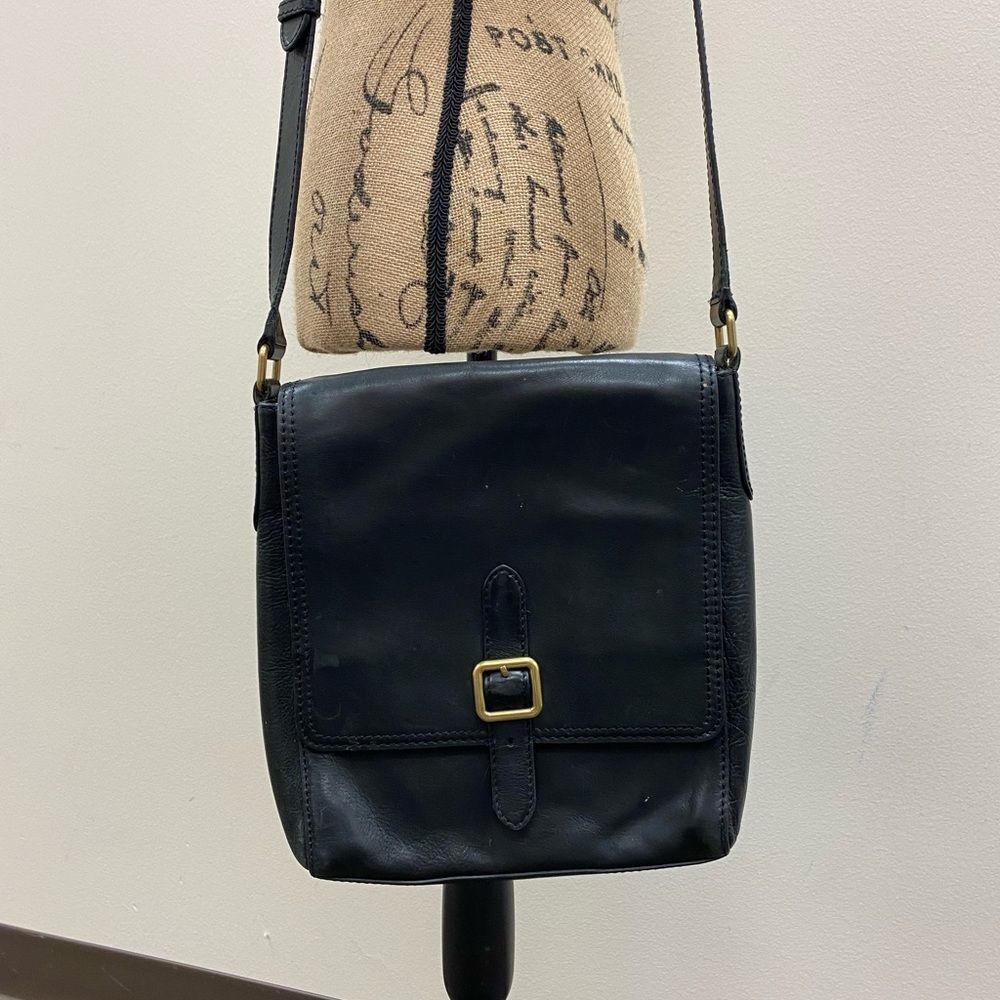 Vintage Frye black leather rectangle flap crossbody‎ bag